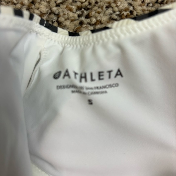 NWT Athleta Stripe Seersucker V-Neck One Piece Black & White Women’s Size Small - Picture 7 of 9